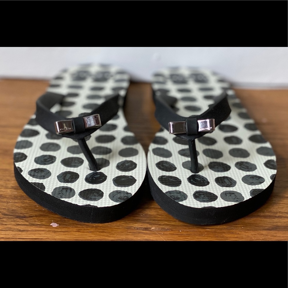 Coach Women’s Bow Flip-flops